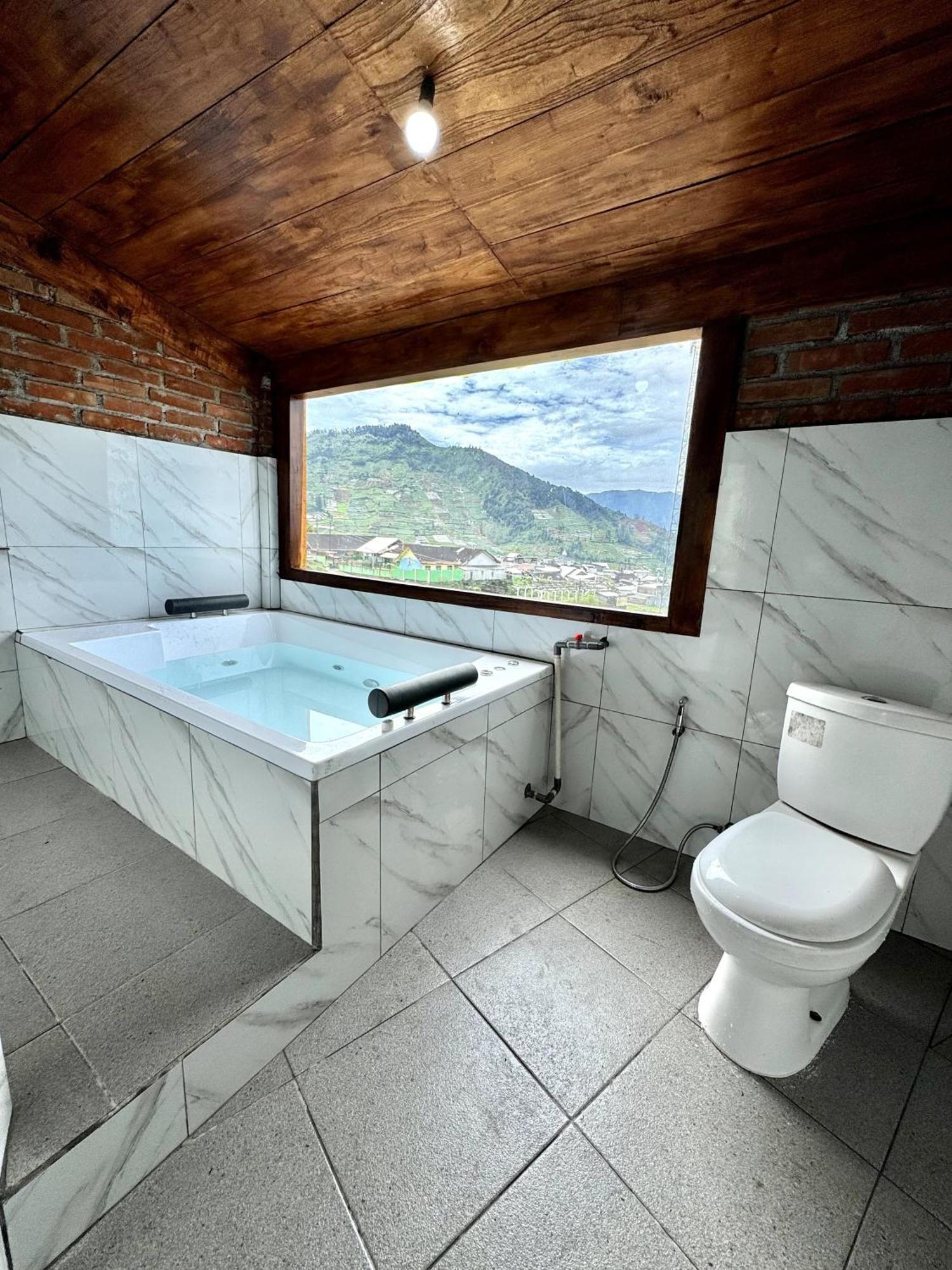 Jolotundo Lodge Banjarnegara Exteriér fotografie